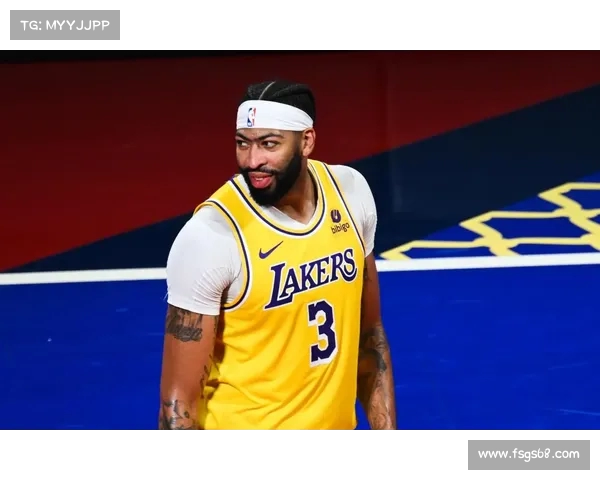 从 _小浓眉_ 到失业边缘:30 岁伍德能否续写 NBA 传奇? 从 _小浓眉_ 到失业边缘:30 岁伍德能否续写 NBA 传奇?